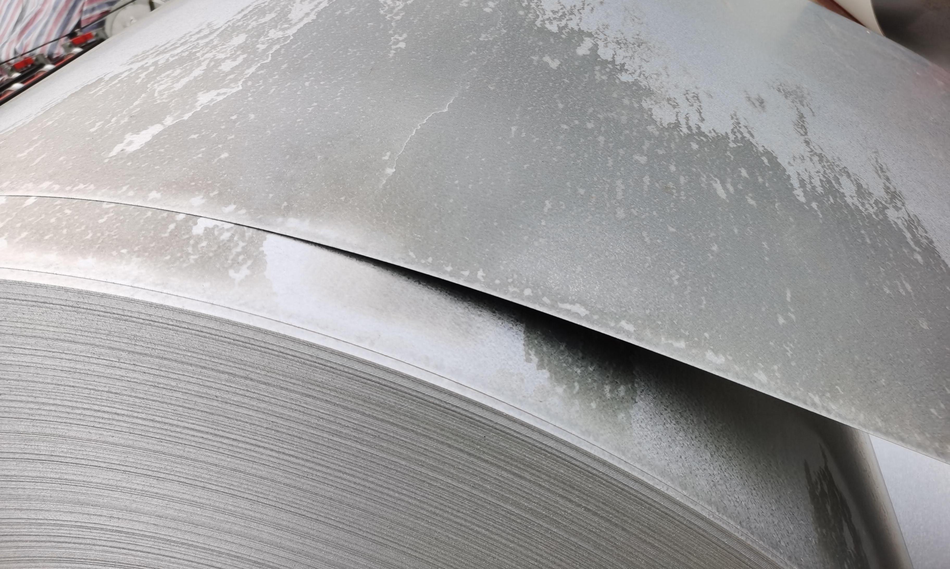 鋅鋁鎂|鋁鋅鎂產(chǎn)品發(fā)黑是怎么回事——阿米納彩涂板告訴你