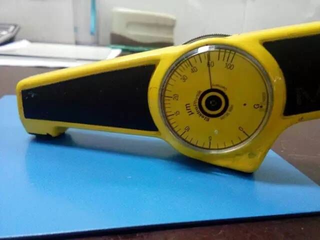 彩涂板性能檢測(cè)項(xiàng)目中哪些事必檢項(xiàng)目，哪些是抽檢項(xiàng)目？