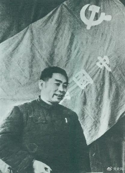 1949年3月，周恩來在中共七屆二中全會(huì)上講話。